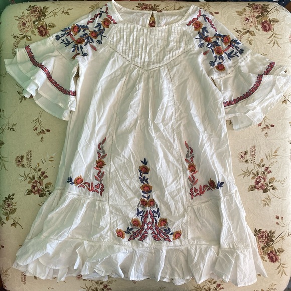Dresses & Skirts - White Girls' Embroidered Boho Dress